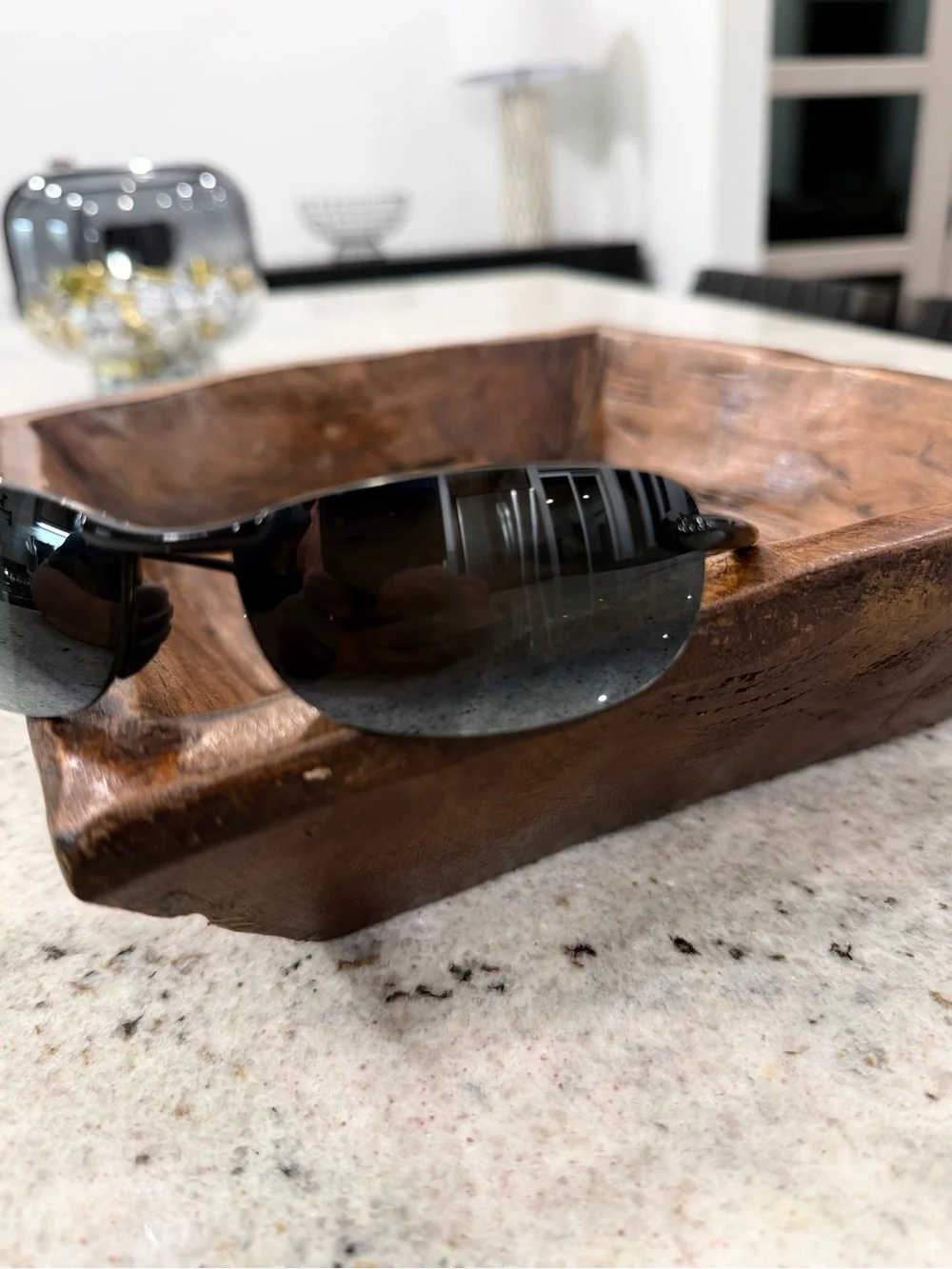 MAUI JIM MAKAHA Men's Black Polarized Rimless Sunglasses - GLOSS BLACK - NEUTRAL